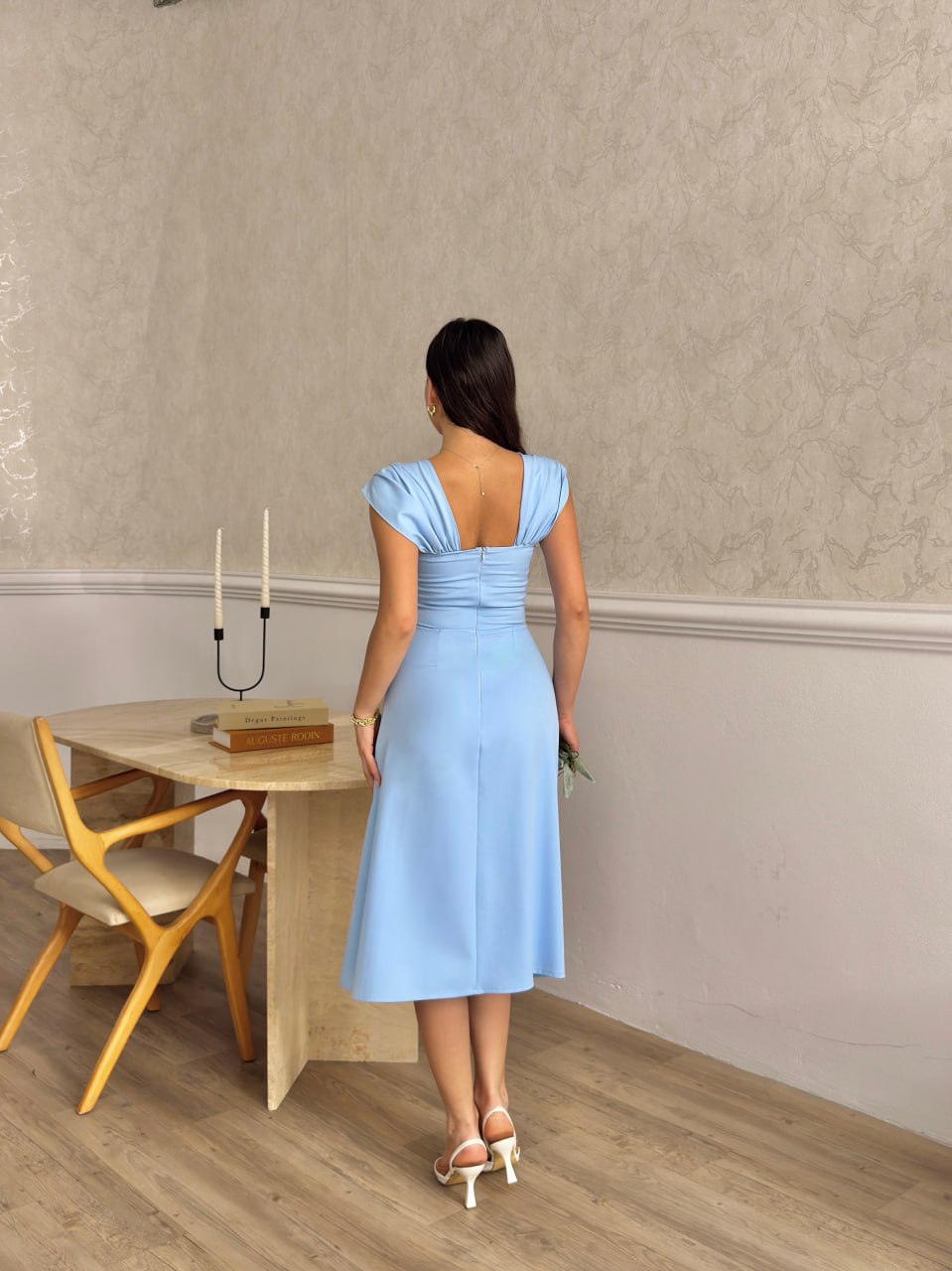 Ela dresses