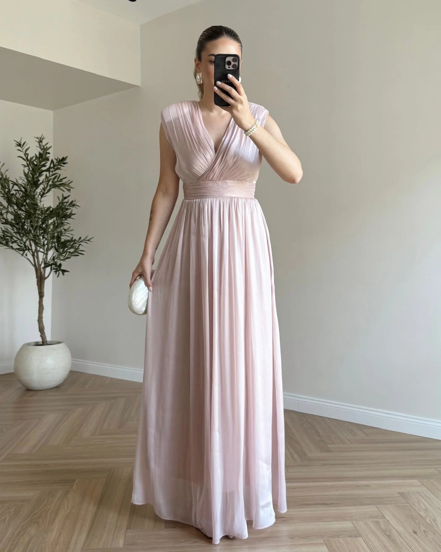 Elaria Dress